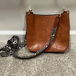 Tan Crossbody Bag with Leopard Strap